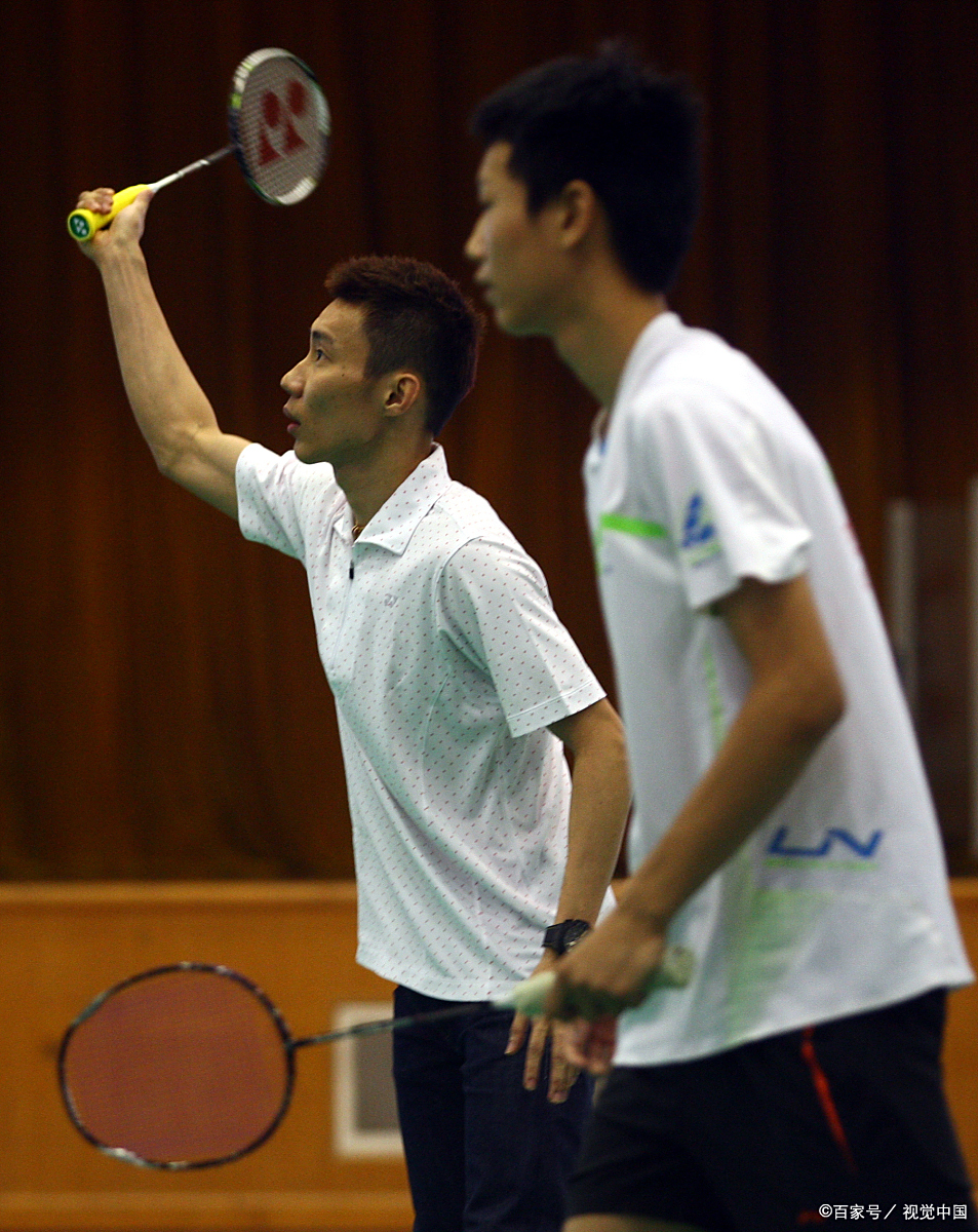 日本羽毛球队鏖战英格兰羽毛球队，李宗伟送出助攻的简单介绍