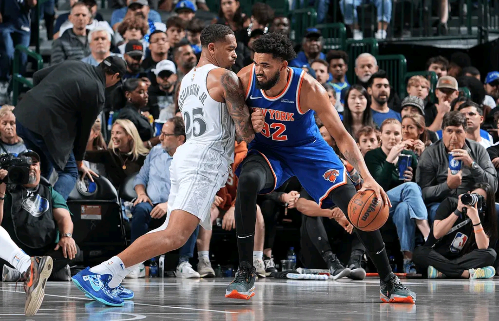 魔术力克公牛，欧文统治全场