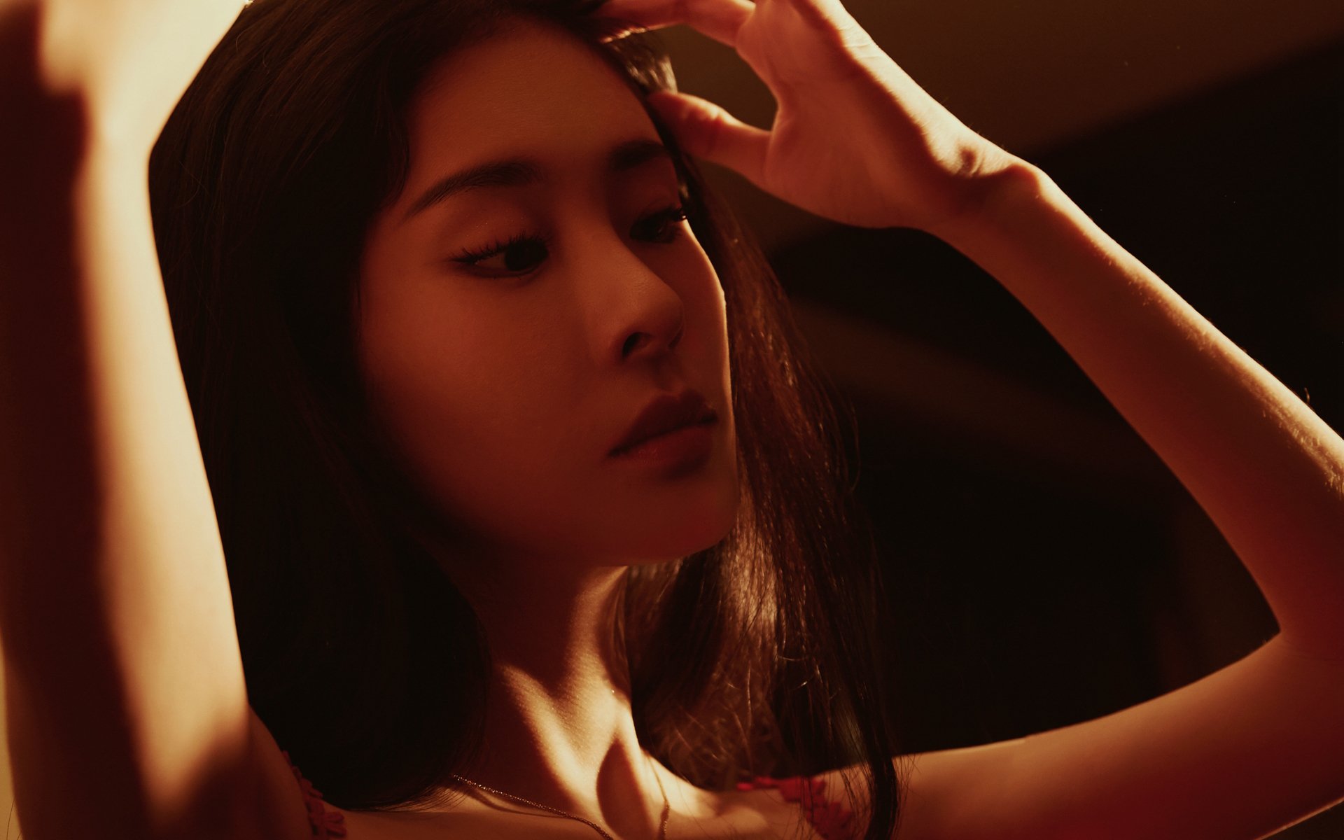 鬼魅入网，2026世界杯之夜，苏亚雷斯用牙齿咬碎绝杀