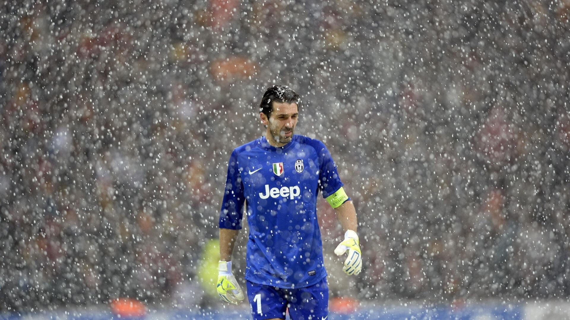 绝杀与领跑，苏格兰压哨制胜尼斯，萨内F1新季揭幕战全程主宰