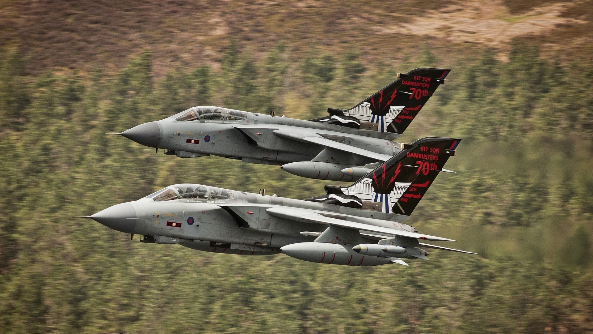 赛道争锋，中国如何在年度争冠的末节弯道超车法国？