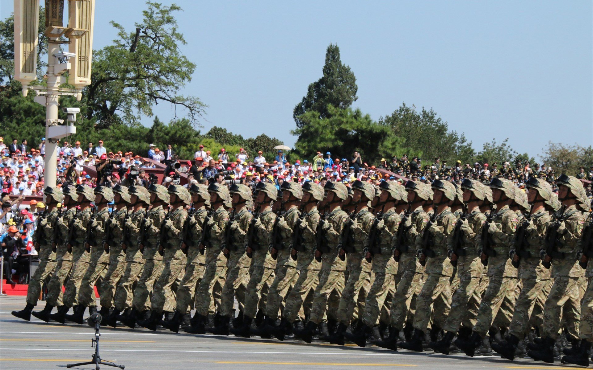 蛰刺落日,哈登如何以配角之躯导演黄蜂斩落太阳的逆袭剧本